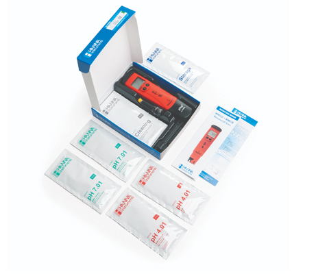 Bút đo pH - Nhiệt độ HI98128 được bảo quản trong hộp giấy