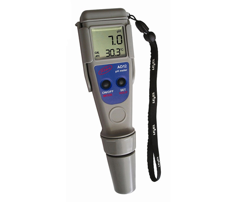 Máy đo pH và nhiệt độ dạng bút AD12 tích hợp các chức năng đo khác nhau