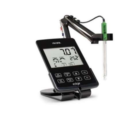 Máy đo pH - Nhiệt độ HI2020-02 thiết kế gọn - nhẹ