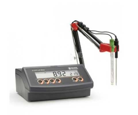 Máy đo pH để bàn HI2210-02 chính hãng