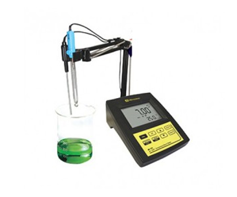 Máy đo pH - nhiệt độ để bàn điện tử Milwaukee MI 151 hiện đại