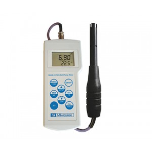 Máy đo EC/TDS/Độ mặn/Nhiệt độ cầm tay MILWAUKEE Mi306