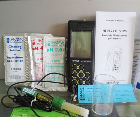 Máy Đo pH- ORP Cầm Tay với CAL Check™ HI9125 và các phụ kiện đi kèm