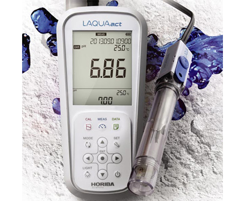 Máy đo pH cầm tay Horiba D-71G ứng dụng đa dạng