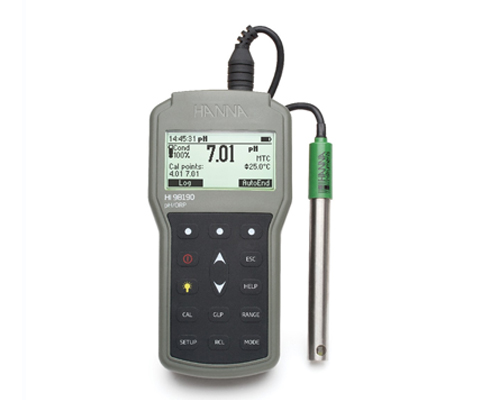 Máy đo pH, mV và nhiệt độ cầm tay Hanna HI98190 thiết kế hiện đại